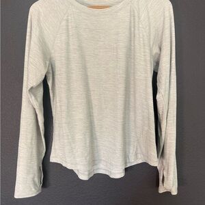 Old Navy Active Heather Gray Top